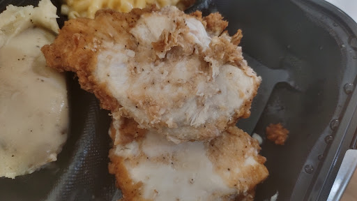 American Restaurant «Cracker Barrel Old Country Store», reviews and photos, 1313 Hilliard Rome Rd E, Columbus, OH 43228, USA