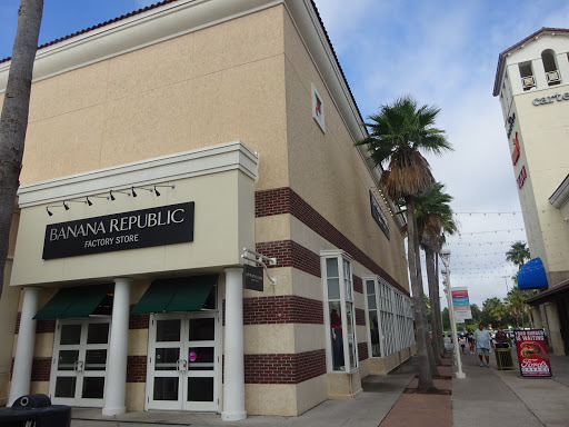 Clothing Store «Banana Republic», reviews and photos, 8200 Vineland Ave, Orlando, FL 32821, USA