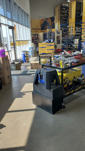 Auto Parts Store «NAPA Auto Parts - Cottens Inc», reviews and photos, 224 County Rd 81, Osseo, MN 55369, USA