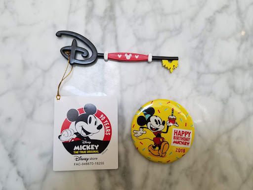 Toy Store «Disney Store», reviews and photos, 1142 North Point Cir, Alpharetta, GA 30022, USA