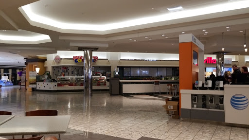 Shopping Mall «The Mall at Tuttle Crossing», reviews and photos, 5043 Tuttle Crossing Blvd, Dublin, OH 43016, USA