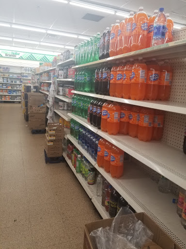 Dollar Store «Dollar Tree», reviews and photos, 1090 Revere Beach Pkwy, Chelsea, MA 02150, USA