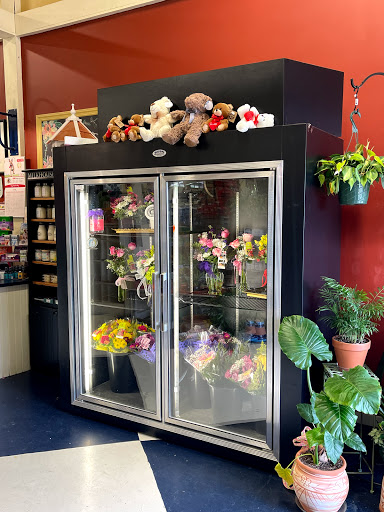 Florist «Petals & Paws», reviews and photos, 465 Albany Turnpike, Canton, CT 06019, USA