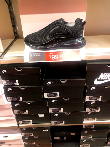 Sporting Goods Store «Nike Factory Store», reviews and photos, 1622 Galleria Blvd, Brentwood, TN 37027, USA