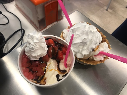 Frozen Yogurt Shop «Chill Yogurt Cafe», reviews and photos, 6167 Airport Blvd, Mobile, AL 36608, USA