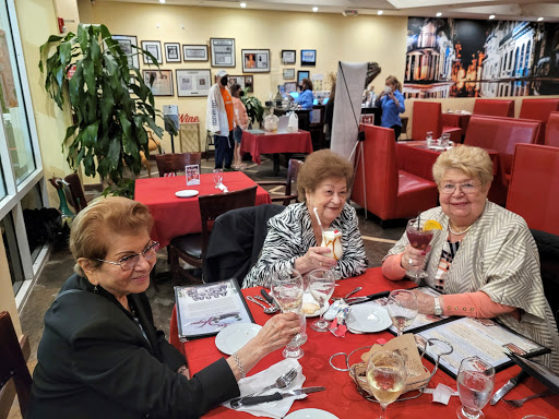 Shopping Mall «Diplomat Mall Shopping Center», reviews and photos, 1725 E Hallandale Beach Blvd, Hallandale Beach, FL 33009, USA