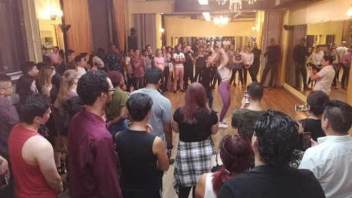 BACHATA SENSUAL SALSA NYC