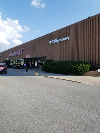 Grocery Store «Schnucks», reviews and photos, 2811 Homer Adams Pkwy, Alton, IL 62002, USA