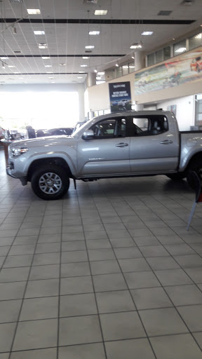 Toyota Dealer «Toyota of Pharr», reviews and photos, 1625 W Expy 83, Pharr, TX 78577, USA