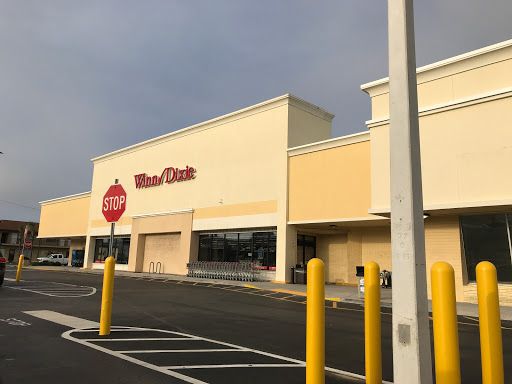Grocery Store «Winn-Dixie», reviews and photos, 2200 S Atlantic Ave, Daytona Beach Shores, FL 32118, USA