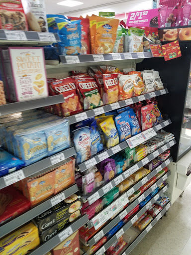 Convenience Store «7-Eleven», reviews and photos, 594 S Main St, Lombard, IL 60148, USA