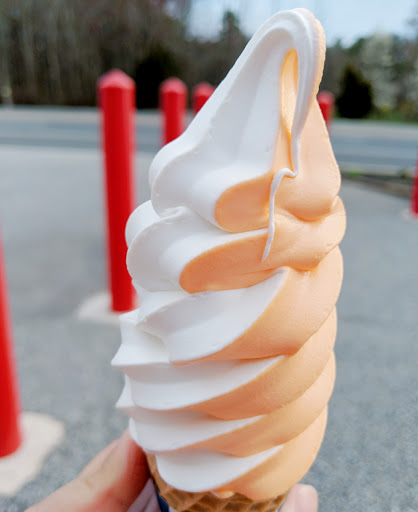 Ice Cream Shop «Custard Castle», reviews and photos, 6101 E Black Horse Pike, Mays Landing, NJ 08330, USA