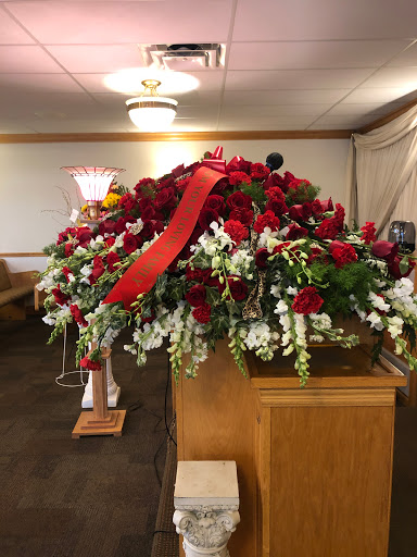 Florist «City Enchanted Gardens Florist», reviews and photos, 2246 W Taylor St, Chicago, IL 60612, USA