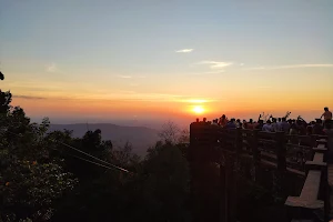 Aagumbe Sunset Viewpoint image