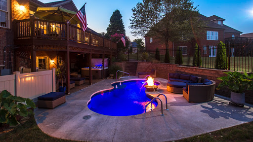 Swimming pool contractor Evansville