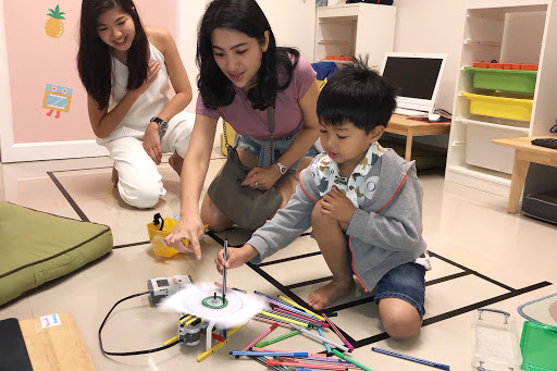 Imac Plus Robotic School for Kids