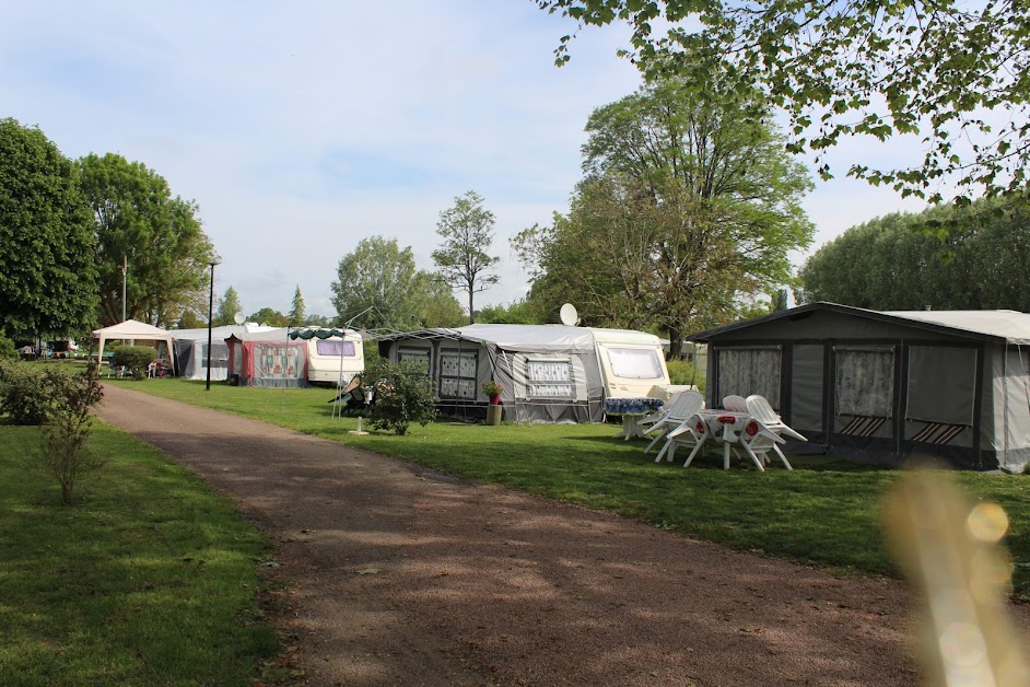 Camping Municipal du Perray à Ferrières-en-Gâtinais