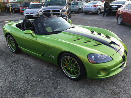 Car Dealer «Sabinas Cars & Trucks Inc», reviews and photos, 1326 N Wayside Dr, Houston, TX 77020, USA