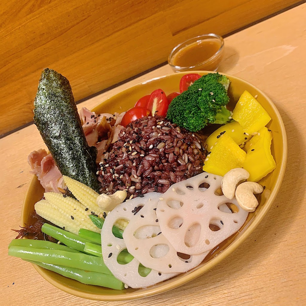 To Be Smoothie 綠果昔 美術館店 的照片