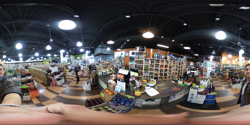 Liquor Store «The New Wine Regions Discount Wines & Liquors», reviews and photos, 2423 US-27, Clermont, FL 34711, USA