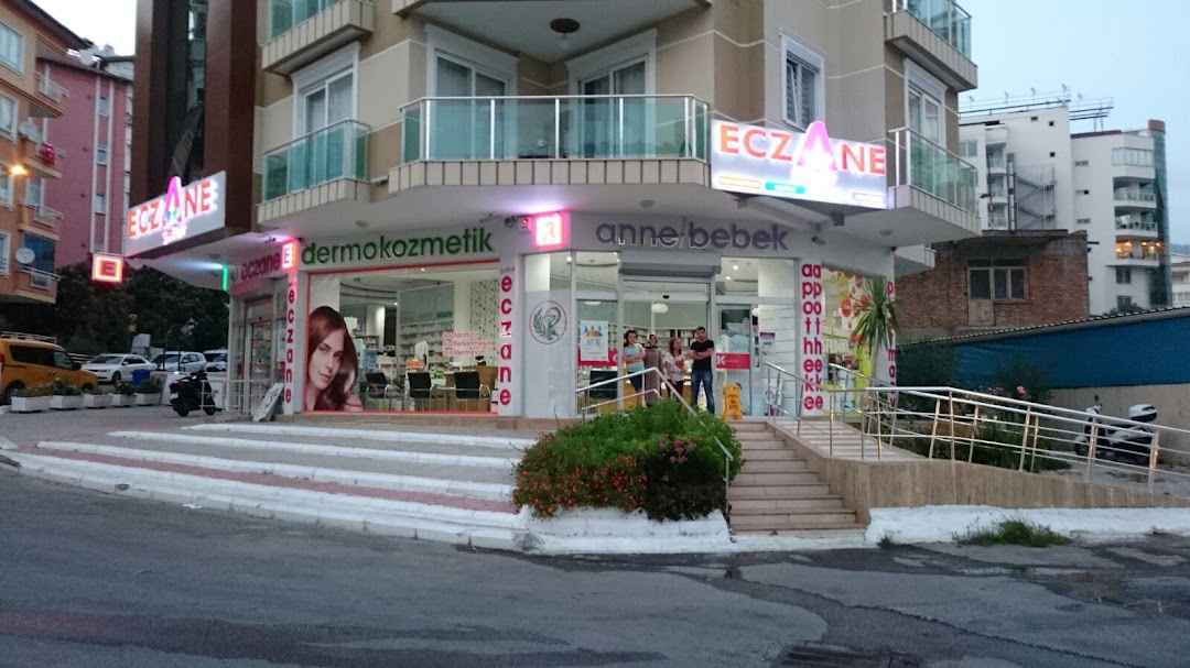 eker eczanesi