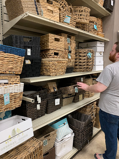 Home Goods Store «Christmas Tree Shops», reviews and photos, 365 US-206, Bridgewater, NJ 08807, USA