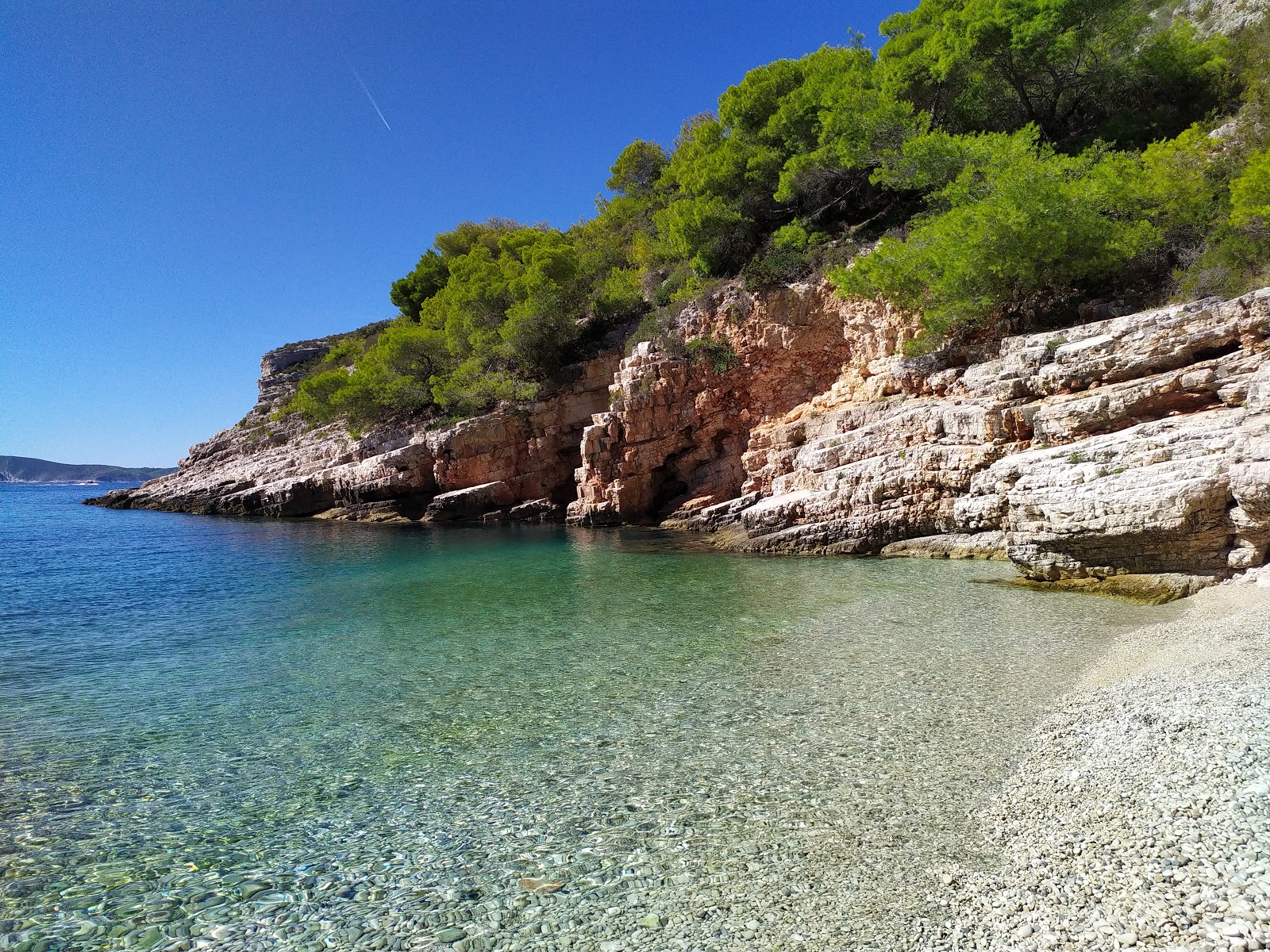 Foto av Pritiscina beach med hög nivå av renlighet