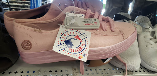 Clothing Store «Ross Dress for Less», reviews and photos, 940 N Western Ave, San Pedro, CA 90732, USA