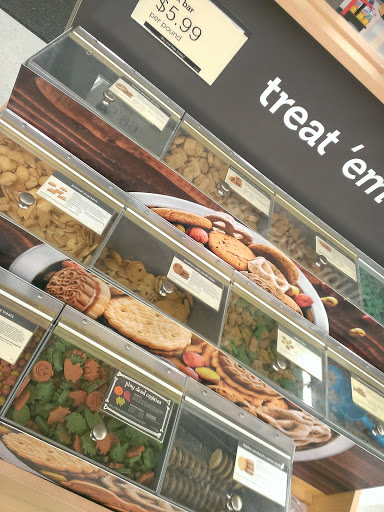 Pet Supply Store «Petco Animal Supplies», reviews and photos, 308 E Meighan Blvd, Gadsden, AL 35903, USA