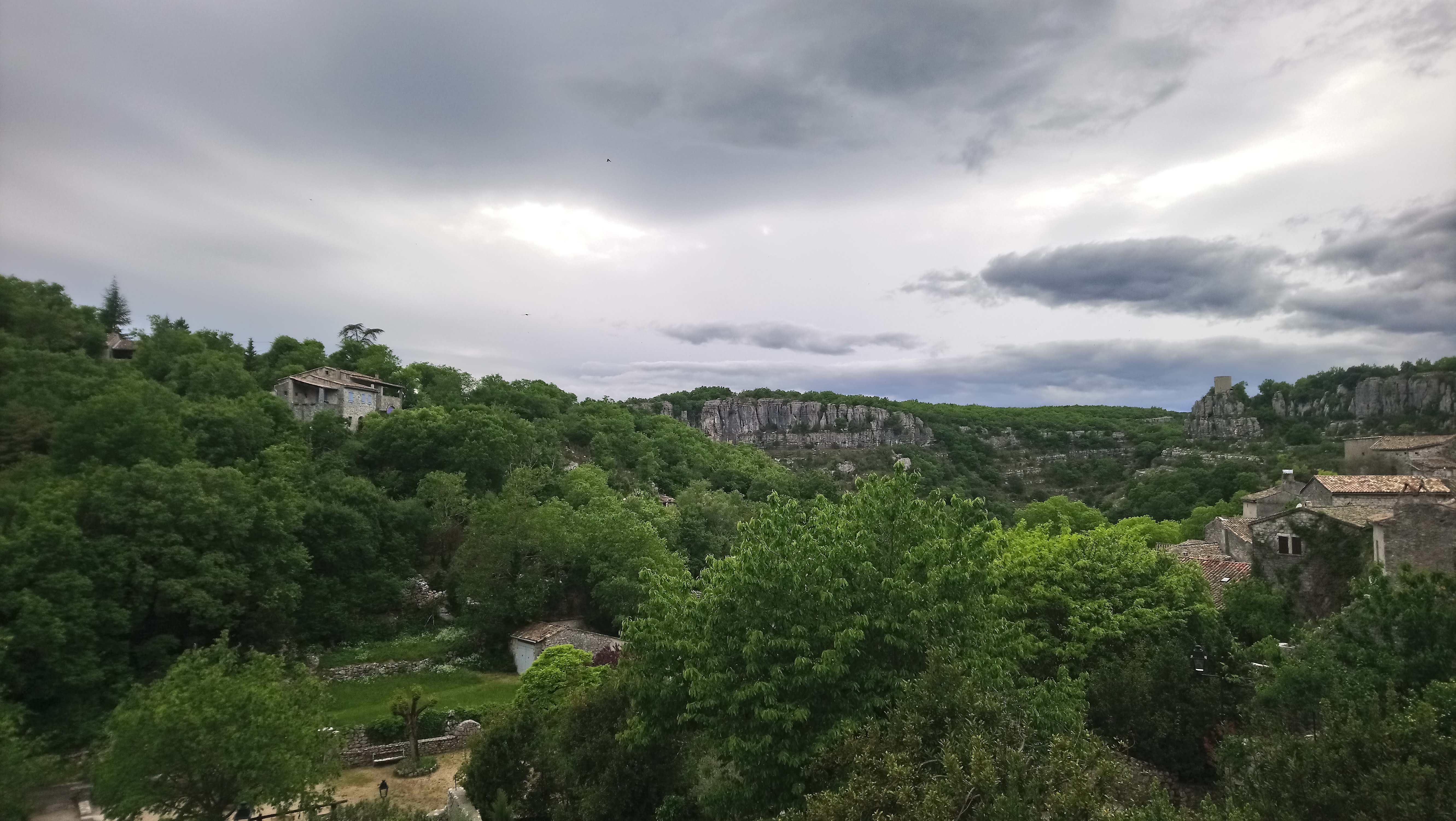 Photo n° 7 de l'avis de Daniel. fait le 16/05/2019 à 21:47