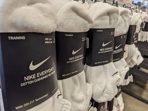 Sporting Goods Store «Nike Factory Store», reviews and photos, 1111 N Roosevelt Dr #400, Seaside, OR 97138, USA