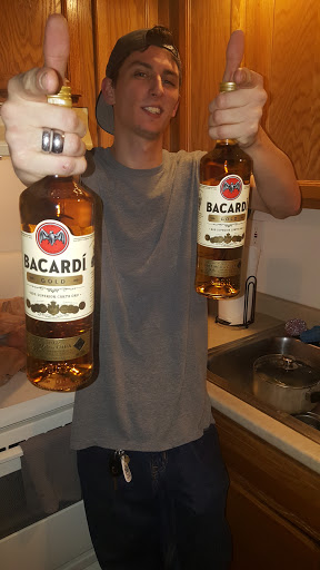 Liquor Store «Big Red Liquors», reviews and photos, 5602 Georgetown Rd, Indianapolis, IN 46254, USA