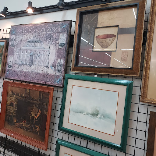 Thrift Store «The Salvation Army Family Store & Donation Center», reviews and photos