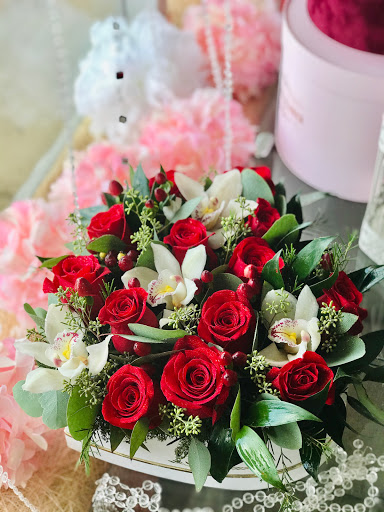 Florist «Victoria Flower Company», reviews and photos, 10869 Bustleton Ave, Philadelphia, PA 19116, USA