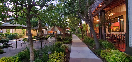 Shopping Mall «Canyon Crest Towne Centre», reviews and photos, 5227 Canyon Crest Dr, Riverside, CA 92507, USA