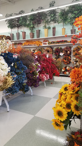 Fabric Store «Jo-Ann Fabrics and Crafts», reviews and photos, 220 N 66th St #270, Lincoln, NE 68505, USA