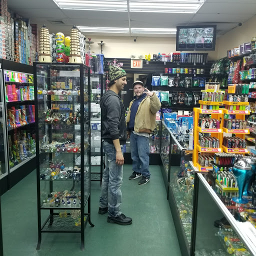 Tobacco Shop «Brockton smoke shop», reviews and photos, 793 Crescent St #1, Brockton, MA 02302, USA