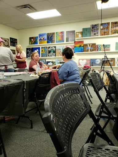 Aprons and Easels