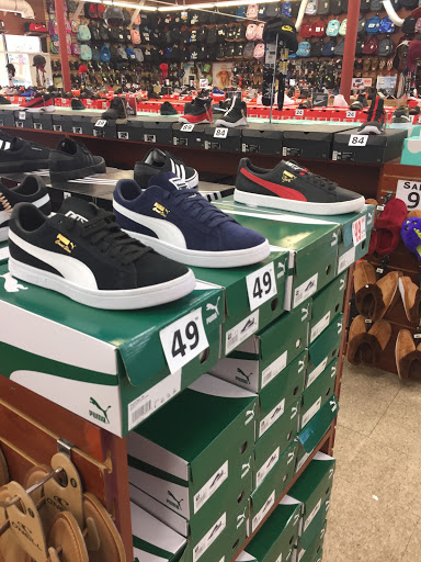 Shoe Store «Shoe City - Riverside», reviews and photos, 3535 Tyler St A3, Riverside, CA 92503, USA