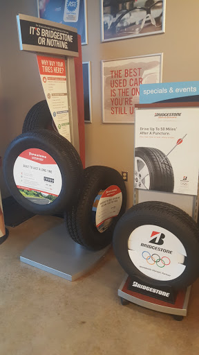 Tire Shop «Firestone Complete Auto Care», reviews and photos, 7727 University Blvd, Winter Park, FL 32792, USA