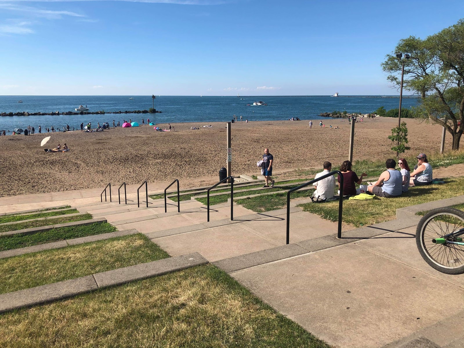 Lakeview Beach'in fotoğrafı ve yerleşim