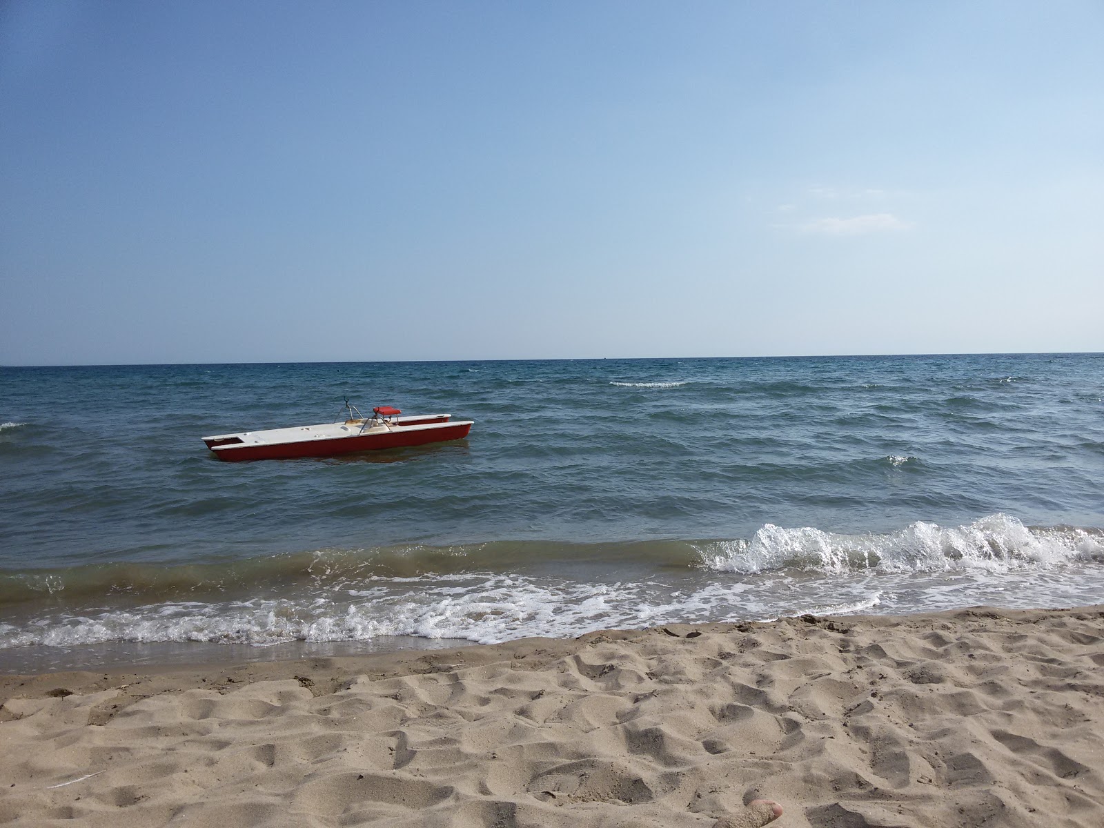 Foto de Spiaggia di Verde Mare - lugar popular entre los conocedores del relax