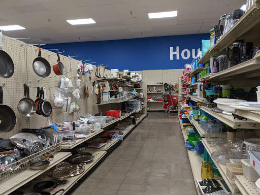 Thrift Store «Volunteers of America Thrift Store», reviews and photos, 1135 N Belsay Rd, Burton, MI 48509, USA