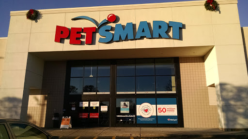 Pet Supply Store «PetSmart», reviews and photos, 1386 Atwood Ave, Johnston, RI 02919, USA
