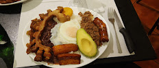 Bandeja paisa du Restaurant colombien La Barra Latina à Paris - n°12