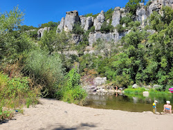 la Falaise Beach'in fotoğrafı düz bir kıyı şeridi ile birlikte