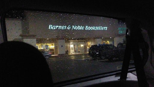 Book Store «Barnes & Noble Booksellers Ingram Festival», reviews and photos, 6065 NW Loop 410 #185, San Antonio, TX 78238, USA