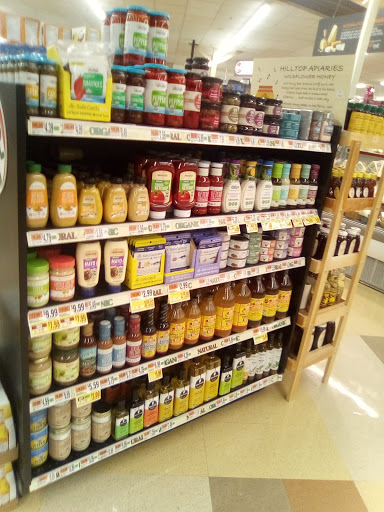 Supermarket «Big Y», reviews and photos, 1021 S Main St, Cheshire, CT 06410, USA