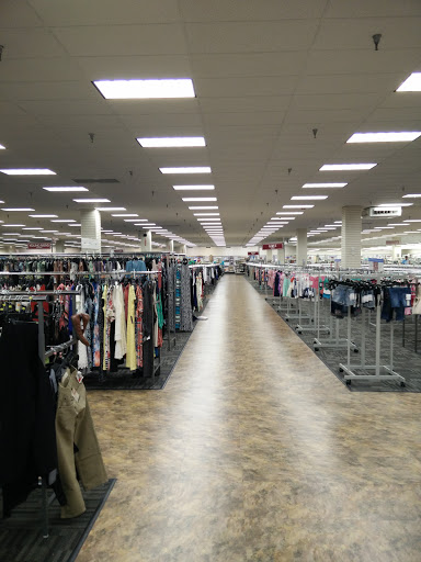 Clothing Store «Burlington Coat Factory», reviews and photos, 4701 N Harlem Ave, Harwood Heights, IL 60706, USA