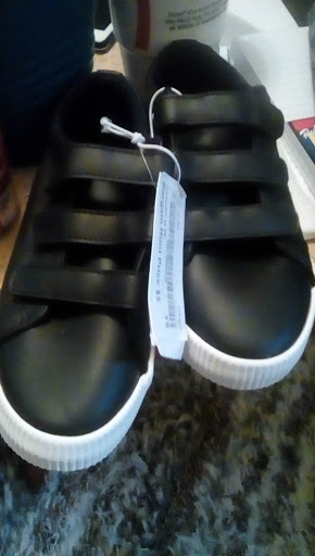 Discount Store «Bargain Hunt», reviews and photos, 3137 Dixie Hwy, Erlanger, KY 41018, USA